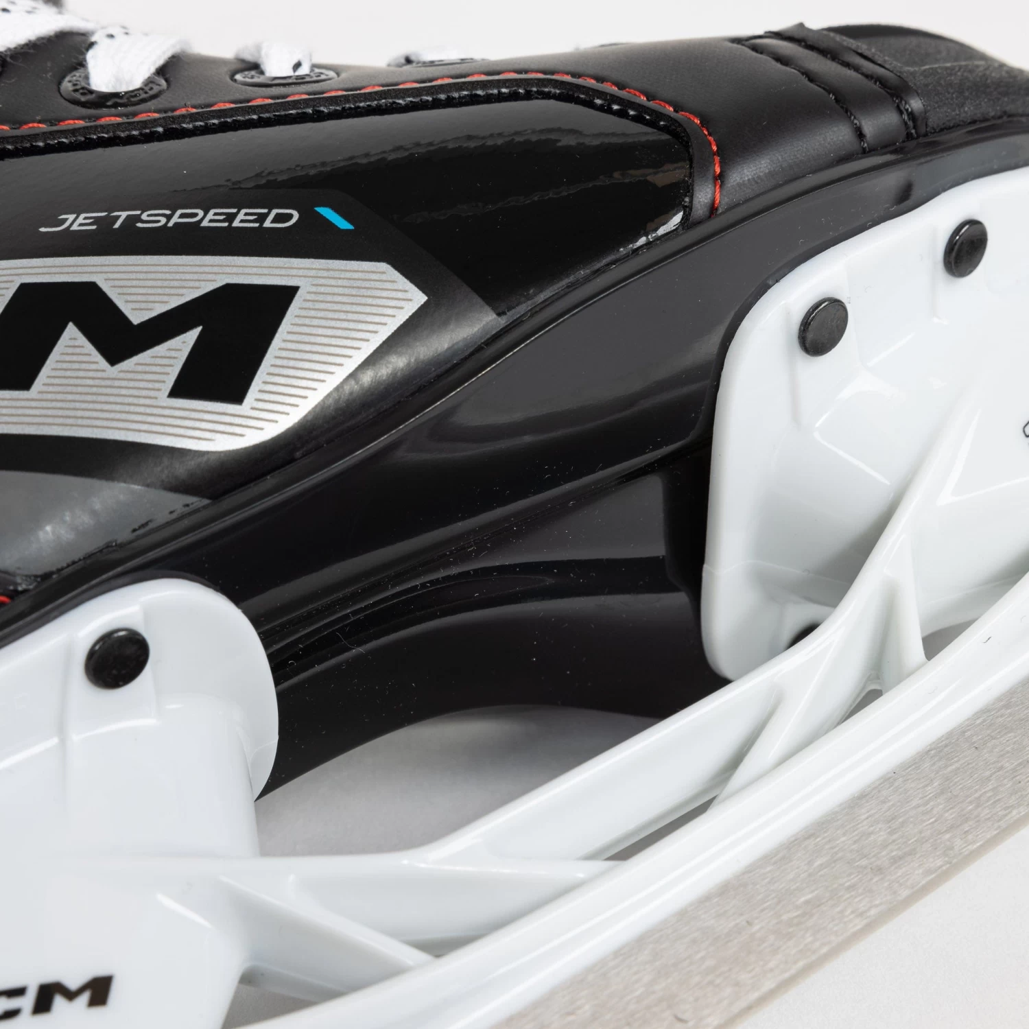 CCM Jetspeed FT680 Youth Hockey Skates 11 CCM Jetspeed FT680 Youth Hockey Skates - Image 11
