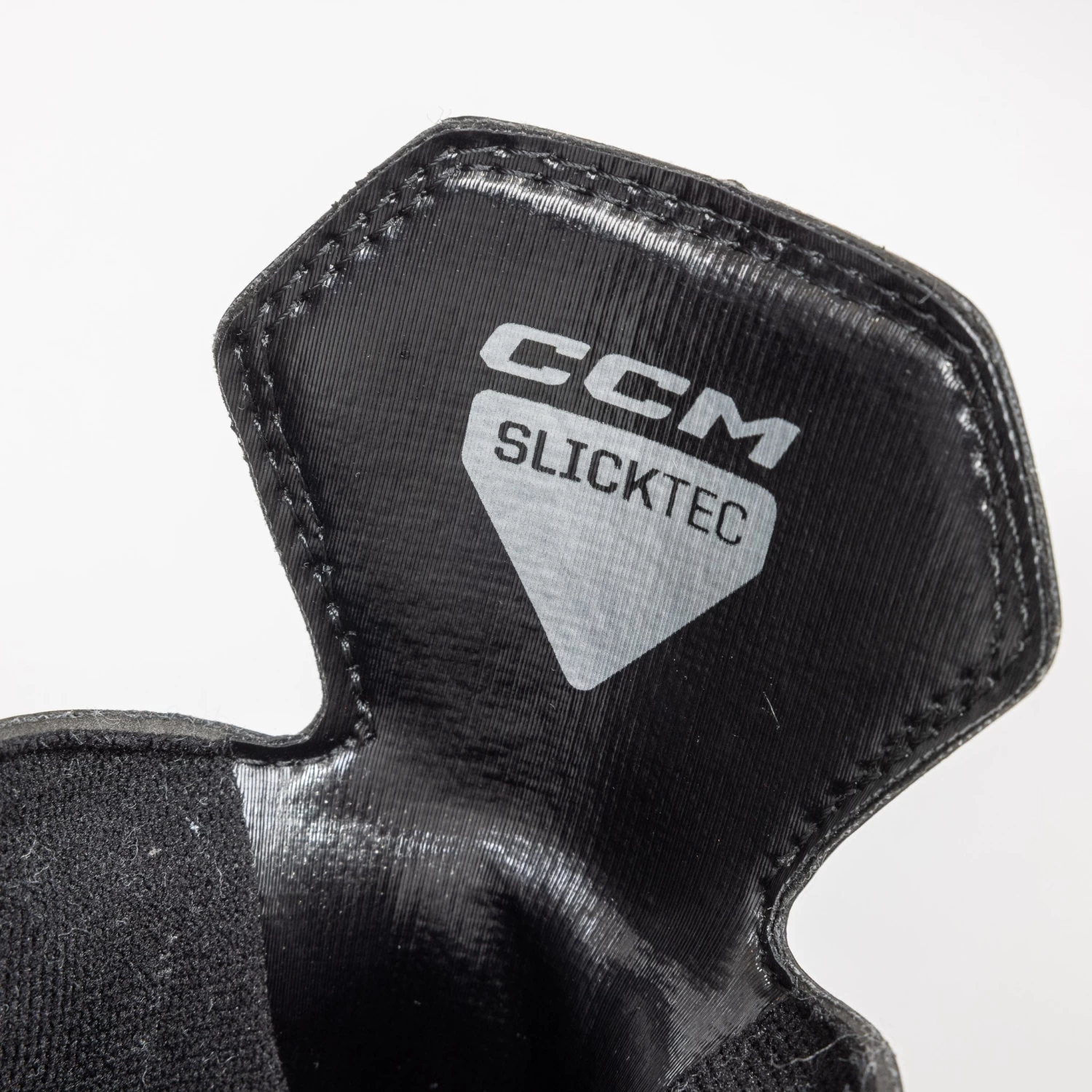 CCM Jetspeed FT680 Youth Hockey Skates 15 CCM Jetspeed FT680 Youth Hockey Skates - Image 15