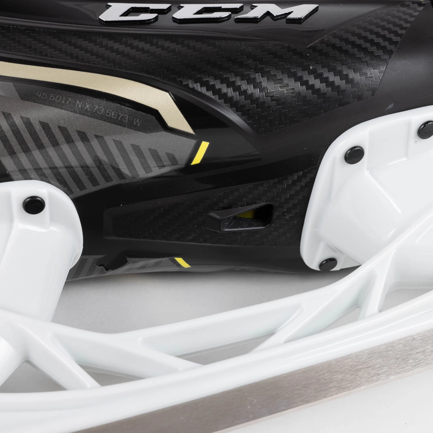 CCM Tacks AS560 Intermediate Hockey Skates 10 CCM Tacks AS560 Intermediate Hockey Skates - Image 10
