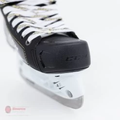 CCM Tacks Vector Junior Skates (2018) -Hockey Shop ccm hockey skates ccm tacks vector junior skates 2018 4566185902146