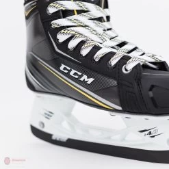 CCM Tacks Vector Pro Junior Skates (2018) -Hockey Shop ccm hockey skates ccm tacks vector pro junior skates 2018 4566183149634