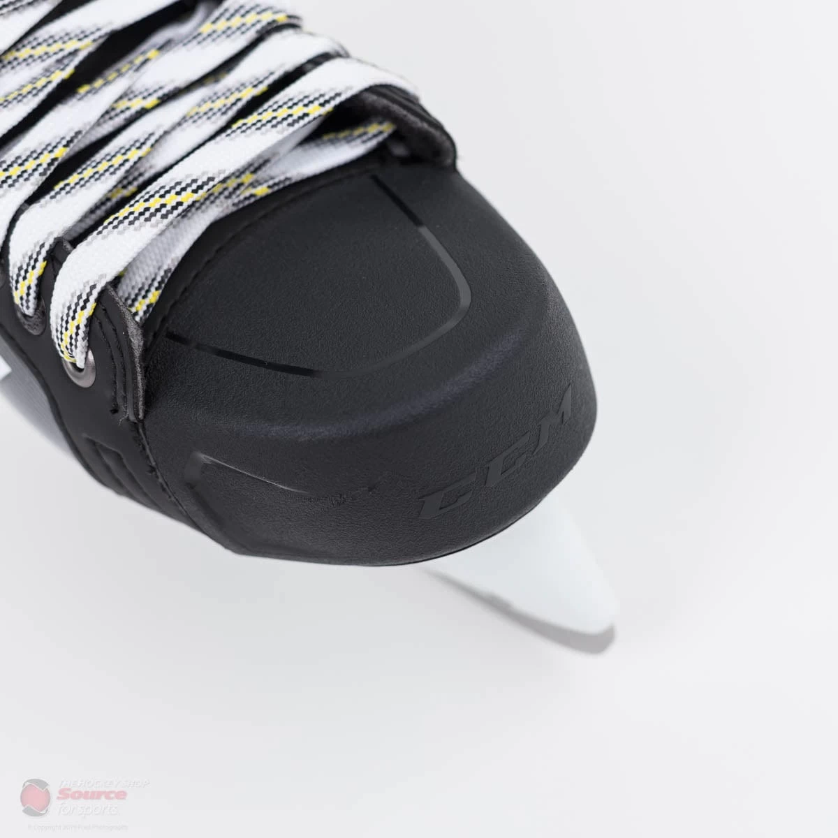 CCM Tacks Vector Senior Hockey Skates (2018) 9 CCM Tacks Vector Senior Hockey Skates (2018) - Image 9