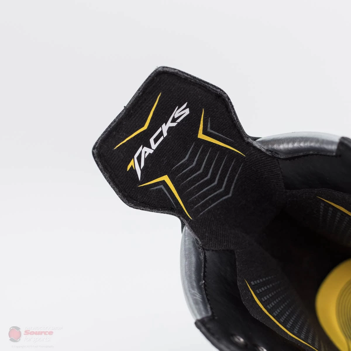CCM Tacks Vector Senior Hockey Skates (2018) 11 CCM Tacks Vector Senior Hockey Skates (2018) - Image 11