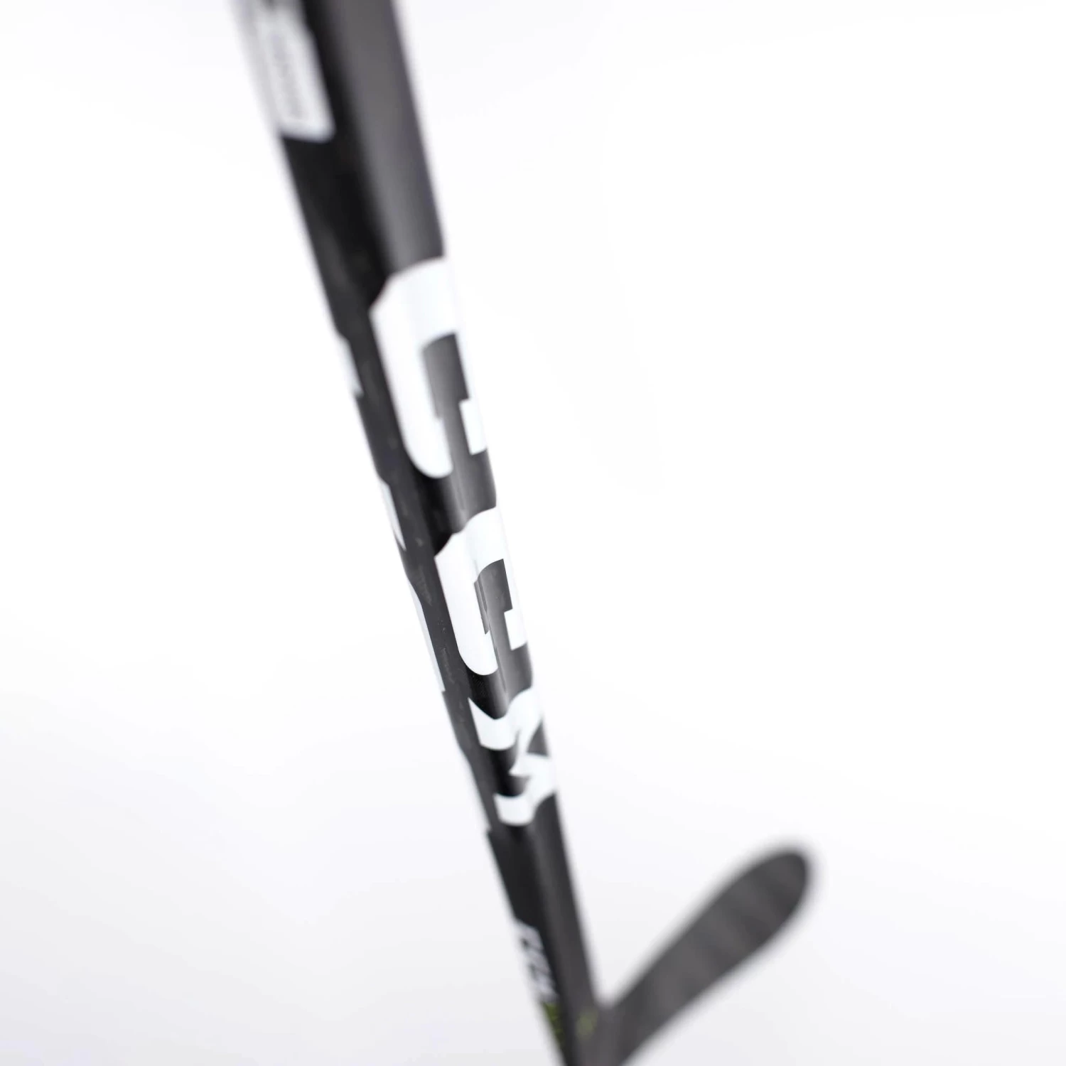 CCM RIBCOR Pro 3 PMT Senior Hockey Stick 4 CCM RIBCOR Pro 3 PMT Senior Hockey Stick - Image 4