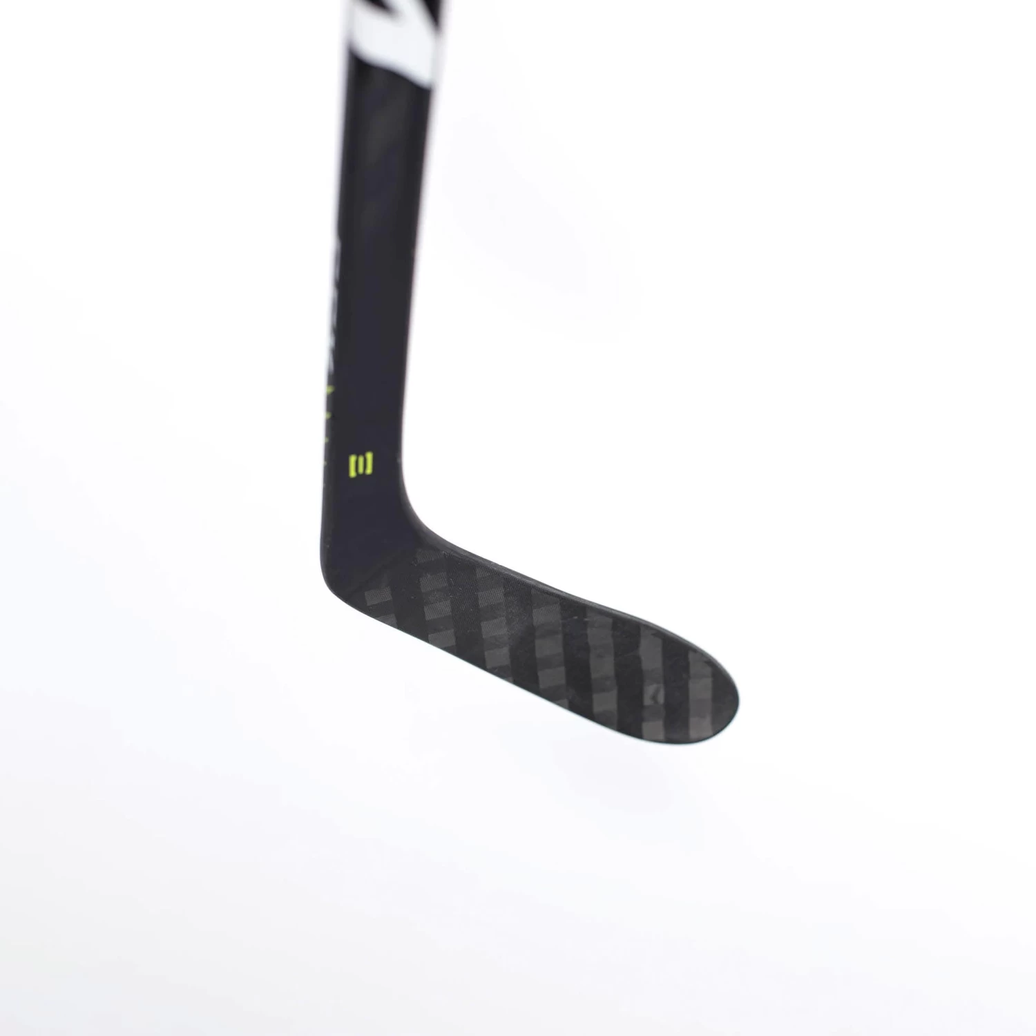CCM RIBCOR Pro 3 PMT Senior Hockey Stick 7 CCM RIBCOR Pro 3 PMT Senior Hockey Stick - Image 7