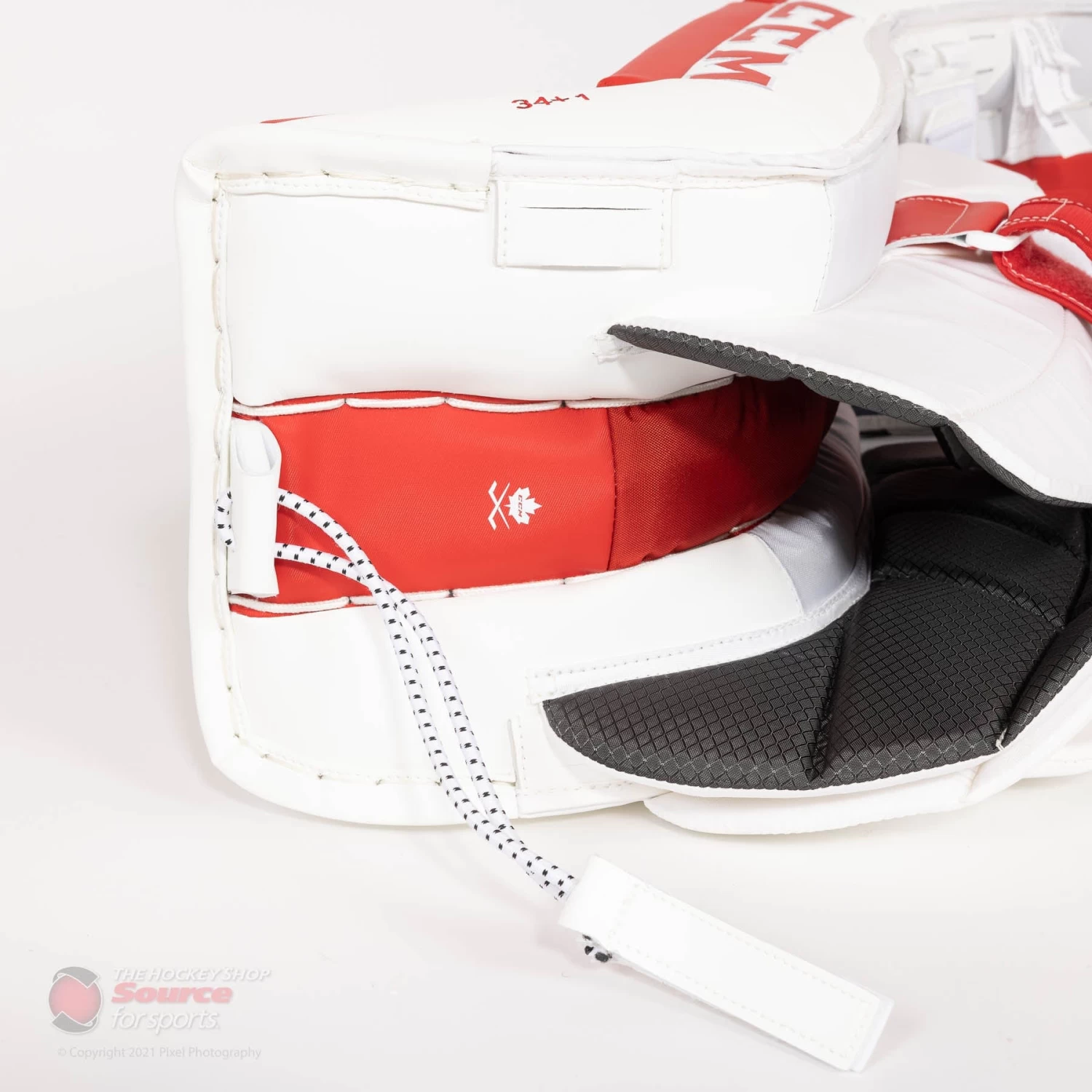 CCM Extreme Flex 5 Senior Goalie Leg Pads 10 CCM Extreme Flex 5 Senior Goalie Leg Pads - Image 10