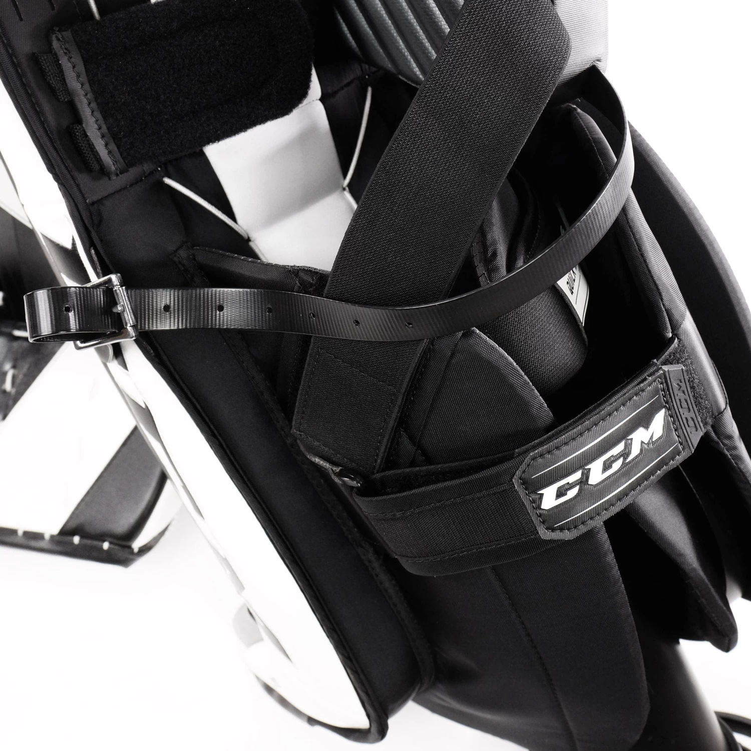 CCM Extreme Flex 5 Senior Goalie Leg Pads - "Pro" Stock - Cam Matwiv 5 CCM Extreme Flex 5 Senior Goalie Leg Pads - "Pro" Stock - Cam Matwiv - Image 5