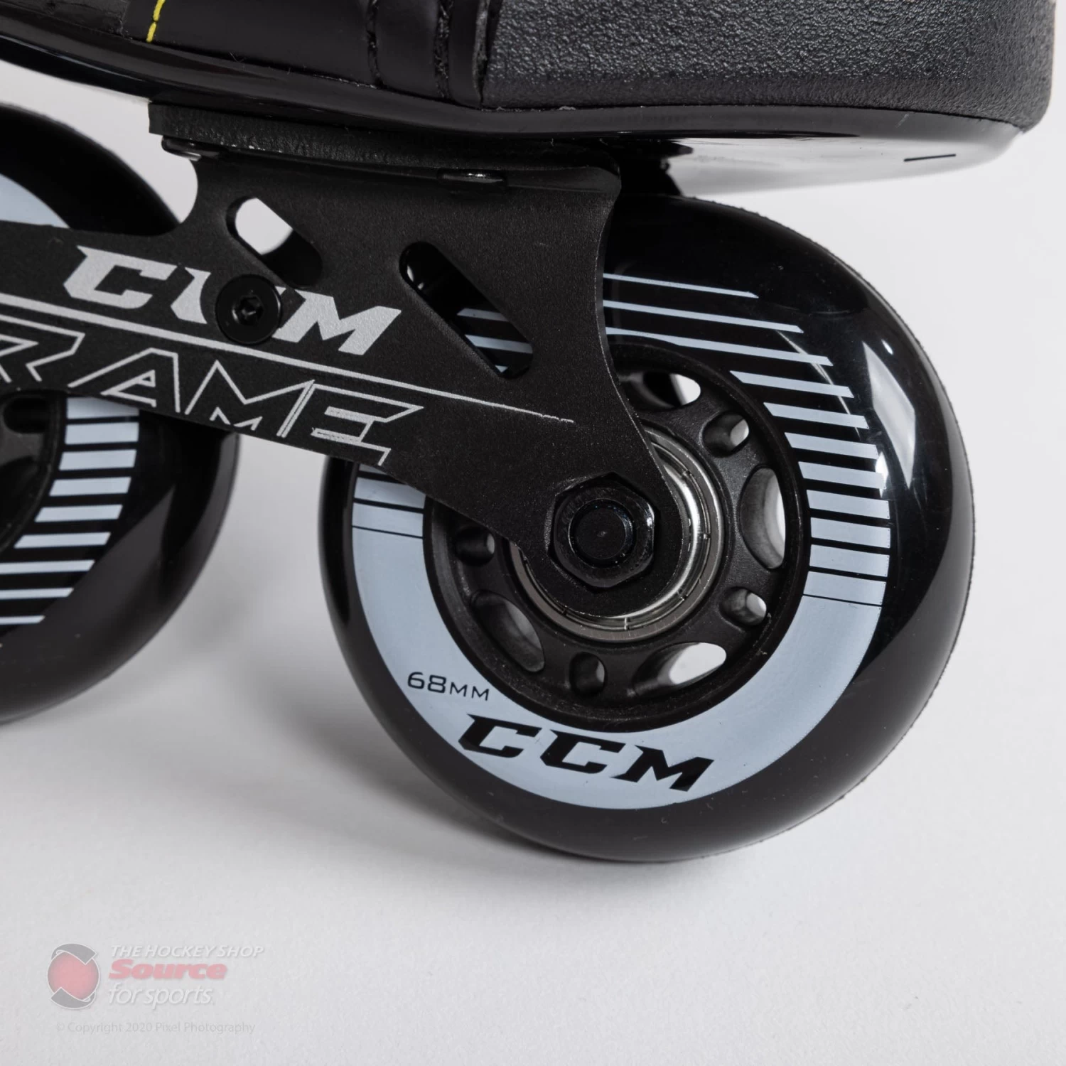 CCM Super Tacks 9350R Youth Roller Hockey Skates 10 CCM Super Tacks 9350R Youth Roller Hockey Skates - Image 10