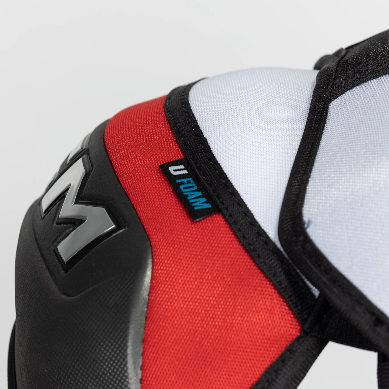 CCM Jetspeed FT6 Junior Hockey Shoulder Pads 6 CCM Jetspeed FT6 Junior Hockey Shoulder Pads - Image 6