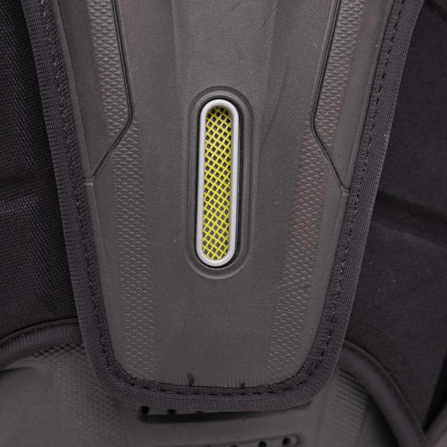 CCM Tacks AS-V Senior Hockey Shoulder Pads 6 CCM Tacks AS-V Senior Hockey Shoulder Pads - Image 6