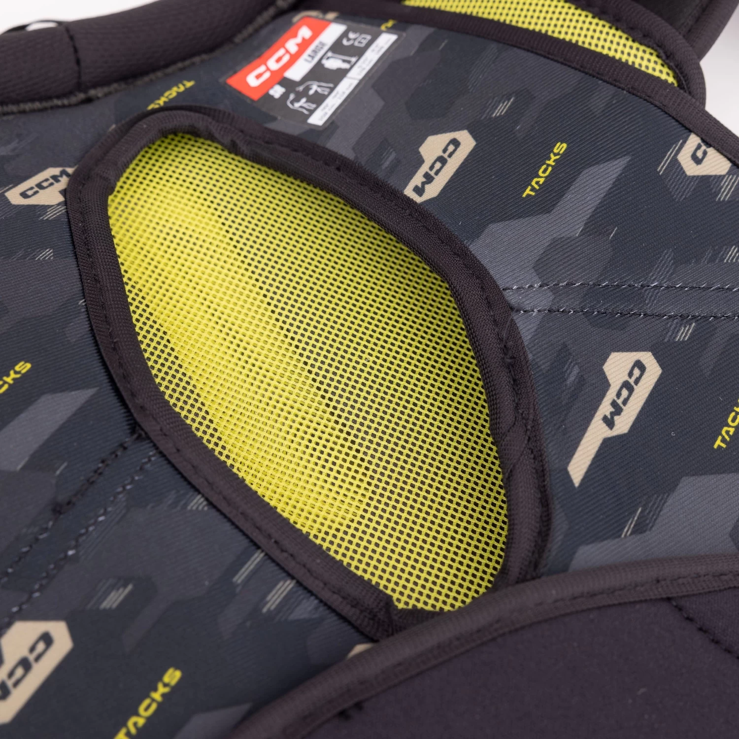 CCM Tacks AS-V Senior Hockey Shoulder Pads 20 CCM Tacks AS-V Senior Hockey Shoulder Pads - Image 20