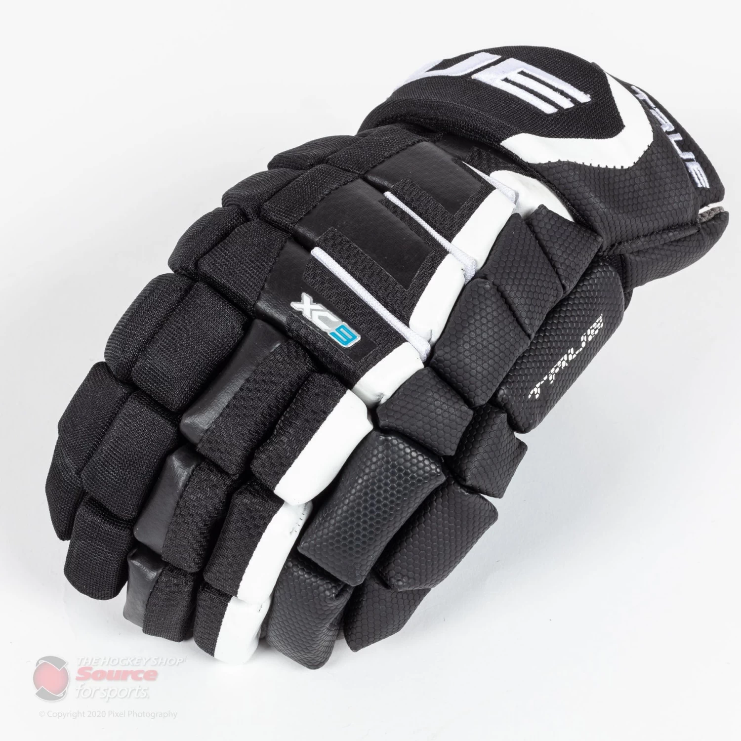 TRUE XC9 Pro Junior Hockey Gloves 3 TRUE XC9 Pro Junior Hockey Gloves - Image 3