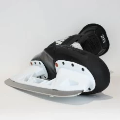 TRUE Player Senior Hockey Skates - Pro Stock - VH Holder - "28" - Size 11 -Hockey Shop true hockey skates true player senior hockey skates pro stock vh holder 28 size 11 11 r standard 15187108429890