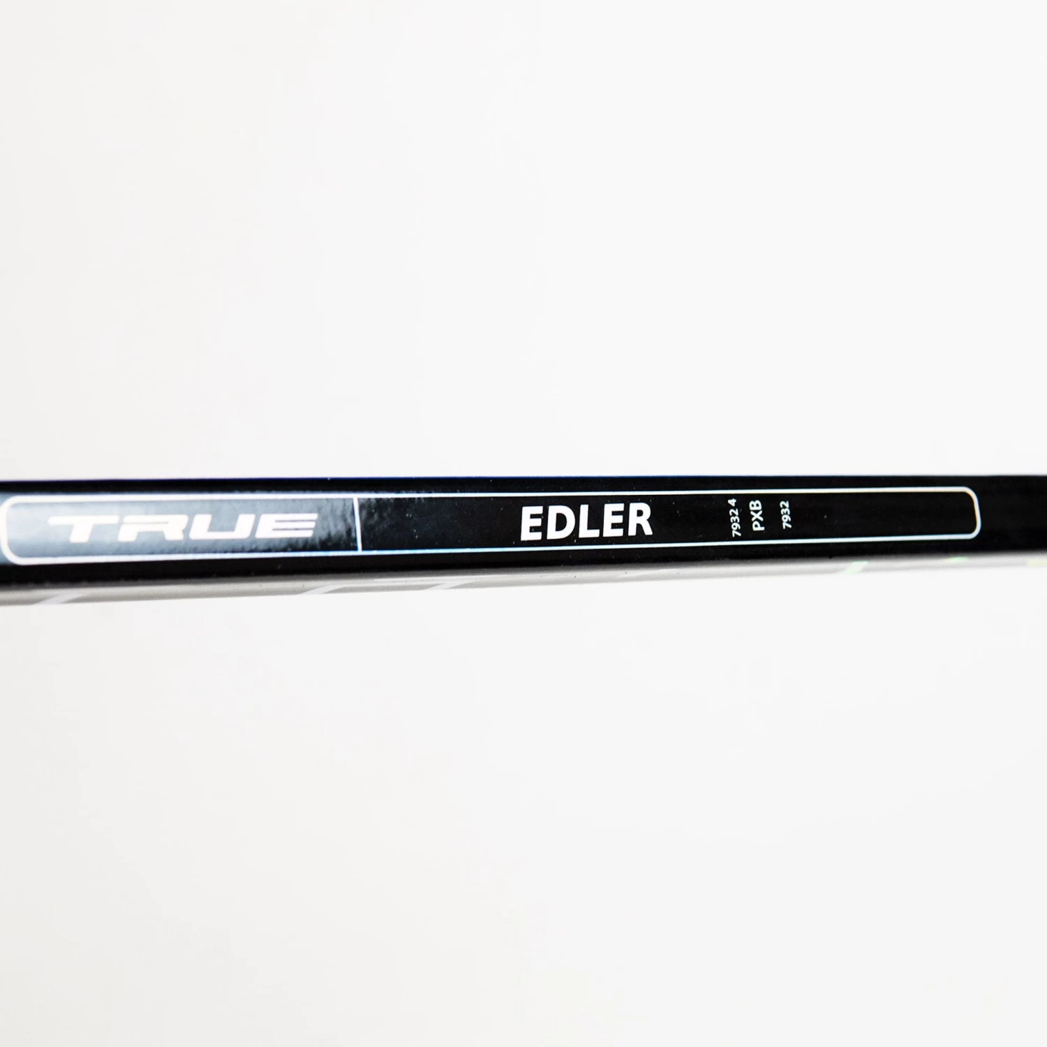 TRUE Catalyst 9X Pro Stock Senior Hockey Stick - Alex Edler 2 TRUE Catalyst 9X Pro Stock Senior Hockey Stick - Alex Edler - Image 2
