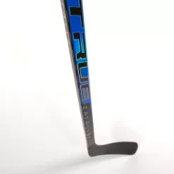TRUE Catalyst 9X Pro Stock Senior Hockey Stick - Taylor Hall - Yzerman Curve - L-100 -Hockey Shop true hockey sticks true catalyst 9x pro stock senior hockey stick taylor hall yzerman curve l 100 yzerman l 100 29120981237826