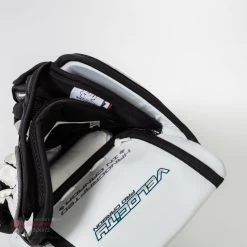 Vaughn Velocity V9 Pro Carbon Senior Goalie Blocker 21 Vaughn Velocity V9 Pro Carbon Senior Goalie Blocker -Hockey Shop vaughn blockers vaughn velocity v9 pro carbon senior goalie blocker 14509091717186