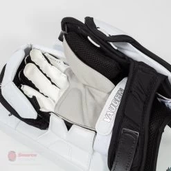 Vaughn Velocity V9 Pro Carbon Senior Goalie Blocker 18 Vaughn Velocity V9 Pro Carbon Senior Goalie Blocker -Hockey Shop vaughn blockers vaughn velocity v9 pro carbon senior goalie blocker 14509091749954