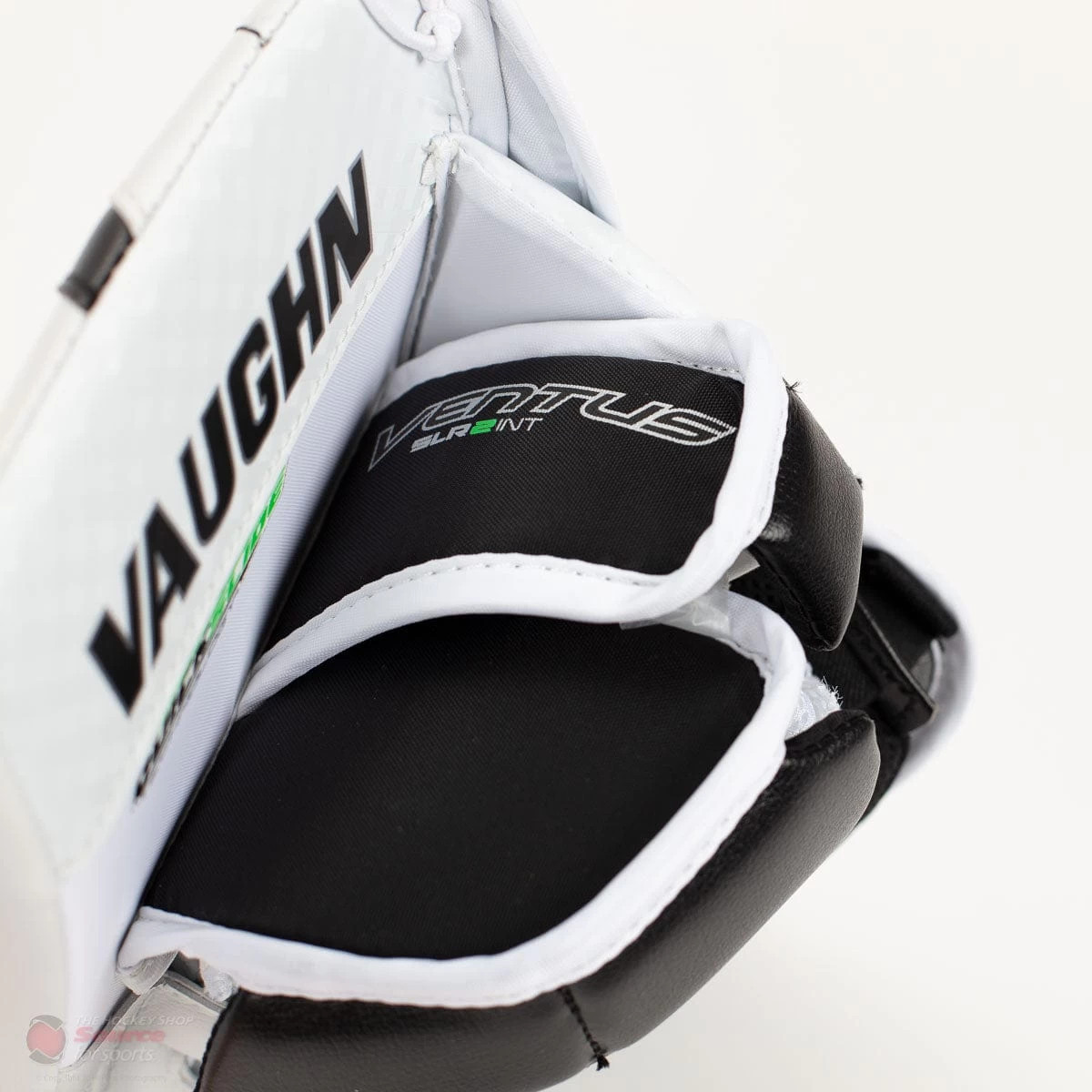 Vaughn Ventus SLR2 Intermediate Goalie Blocker 6 Vaughn Ventus SLR2 Intermediate Goalie Blocker - Image 6