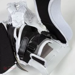 Vaughn Velocity V9 Pro Senior Goalie Catcher 22 Vaughn Velocity V9 Pro Senior Goalie Catcher -Hockey Shop vaughn catchers vaughn velocity v9 pro senior goalie catcher 14508920700994