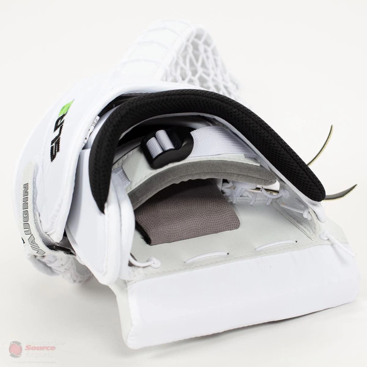 Vaughn Ventus SLR2-ST Pro Senior Goalie Catcher 8 Vaughn Ventus SLR2-ST Pro Senior Goalie Catcher - Image 8