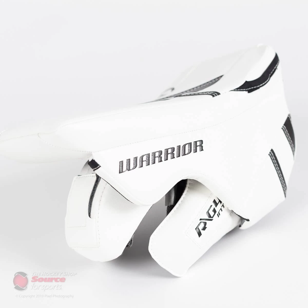 Warrior Ritual G4 Intermediate Goalie Blocker 5 Warrior Ritual G4 Intermediate Goalie Blocker - Image 5