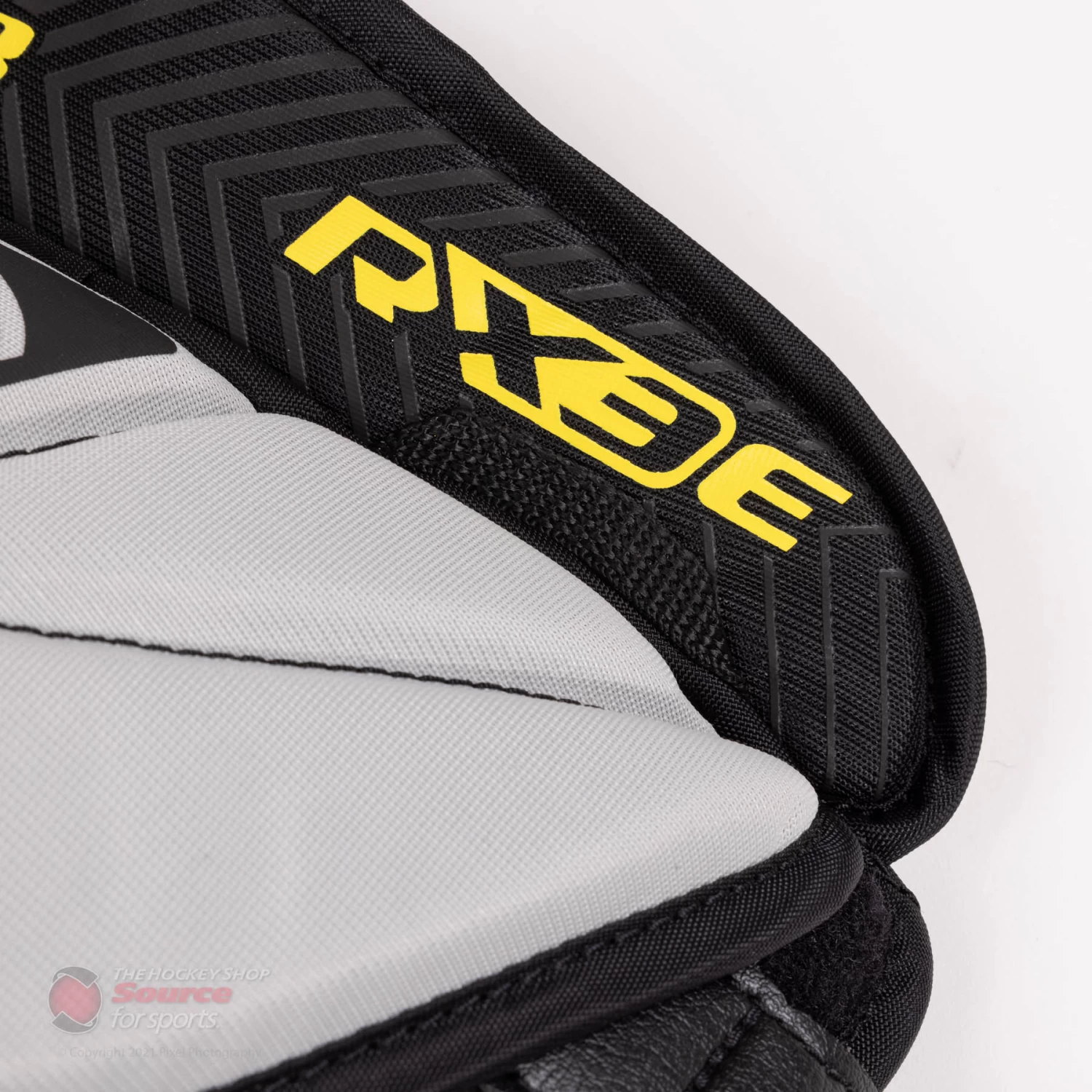 Warrior Ritual X3 E Intermediate Goalie Jock 3 Warrior Ritual X3 E Intermediate Goalie Jock - Image 3