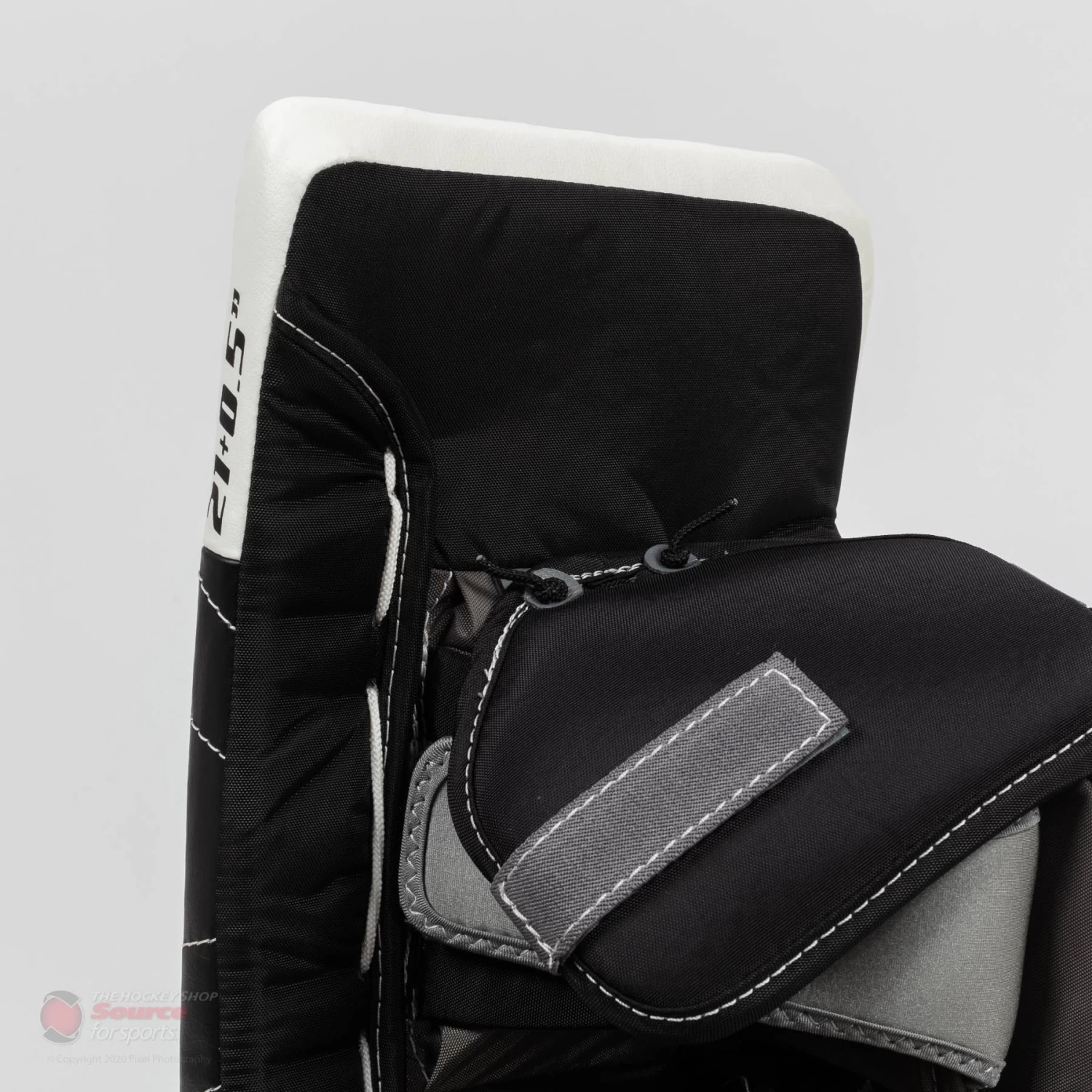 Warrior Ritual G5 Youth Goalie Leg Pads 6 Warrior Ritual G5 Youth Goalie Leg Pads - Image 6